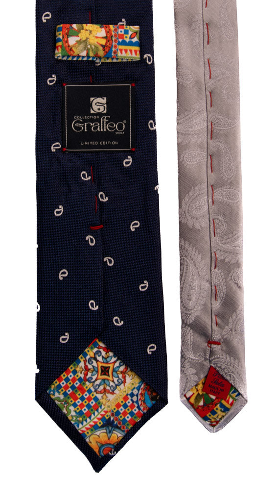 Cravatta Cerimonia Blu Paisley Grigio Argento Nodo in Contrasto Grigio Argento Fantasia Blu Made in Italy Graffeo Cravatte Pala
