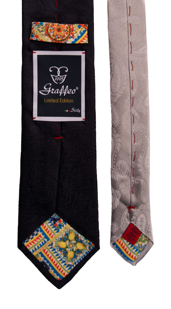 Cravatta Cerimonia Blu Paisley Nodo in Contrasto Bianco Perla Paisley Made in Italy Graffeo Cravatte Pala