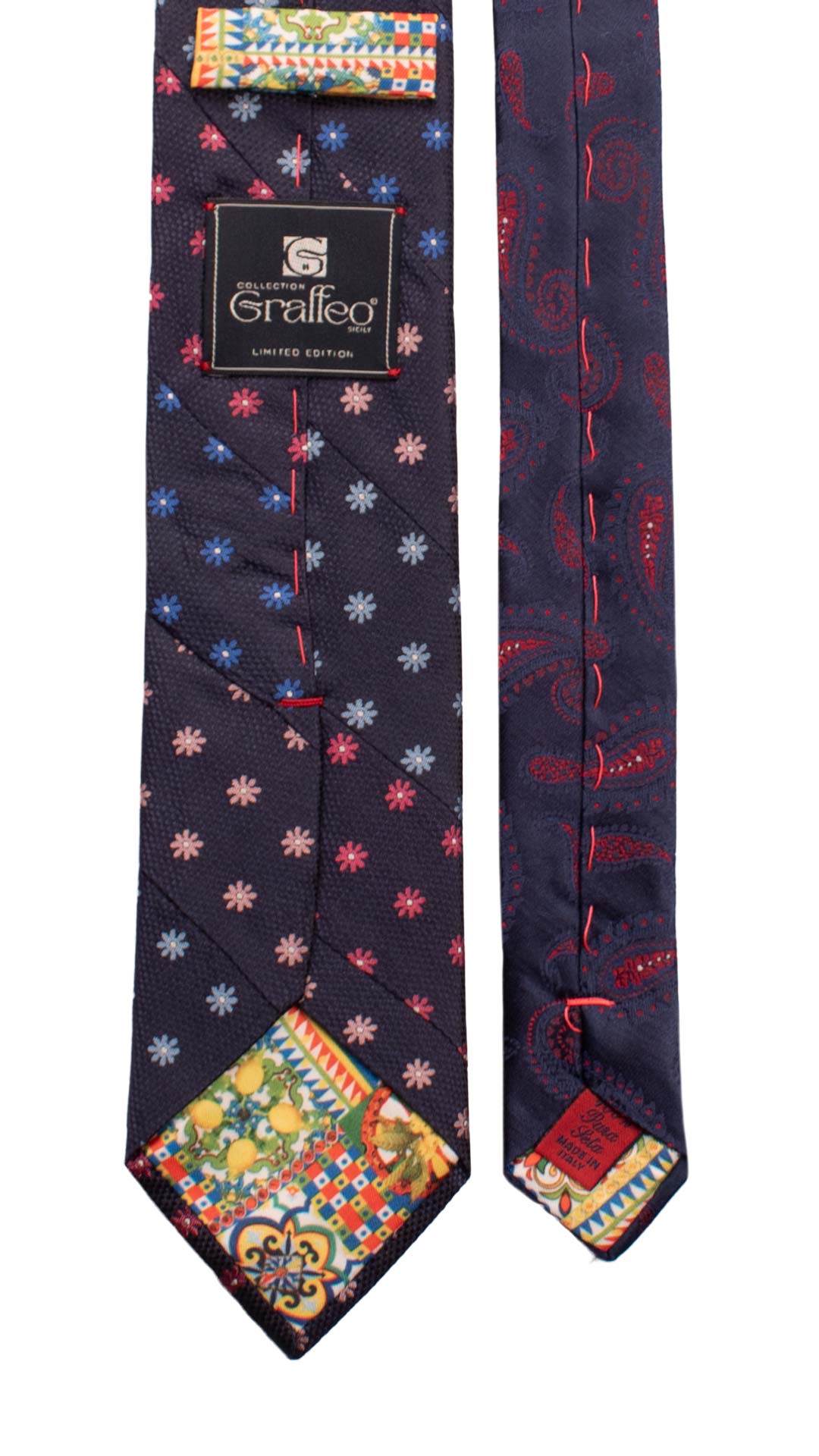 Cravatta-Mosaico-Patchwork-Regimental-di-Seta-Blu-a-Fiori-Multicolor- PM905
Pala