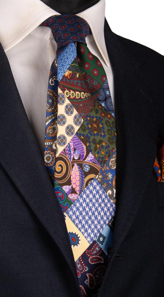Cravatta Mosaico Patchwork Stampa di Seta Fantasia Multicolor PM725 Graffeo Cravatte Made in Italy