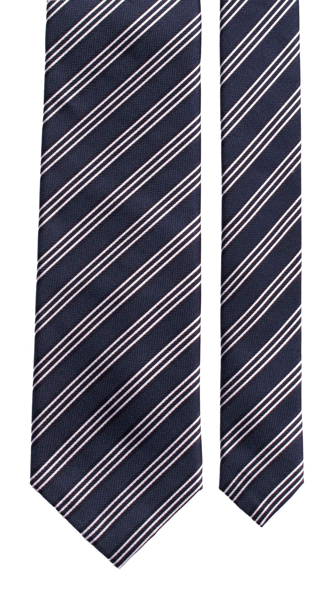 Cravatta Regimental da Cerimonia di Seta Blu con Righe Bianche CY7011 Pala