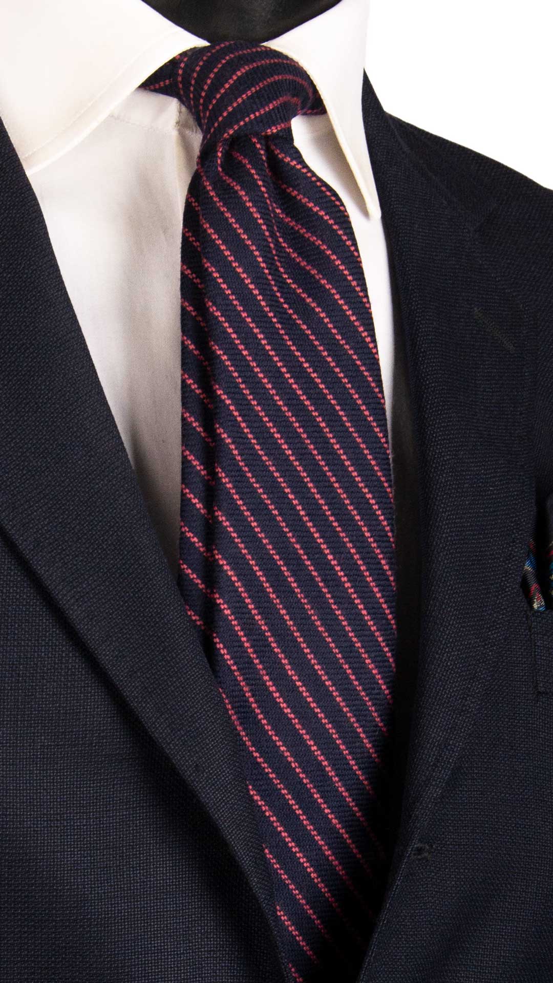 Cravatta Regimental in Lana Cashmere Blu con Righe Fucsia L1076
Graffeo Cravatte Made in Italy