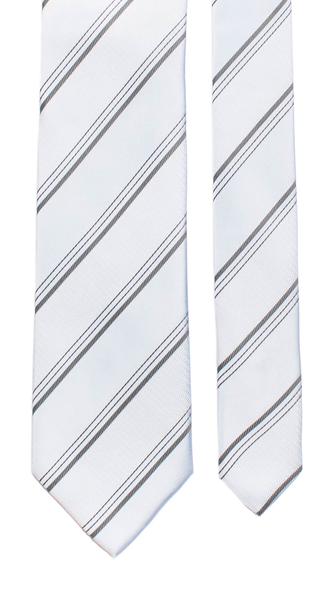 Cravatta Regimental di Seta Azzurro Polvere con Righe Grigie 7320 Graffeo Cravatte Made in Italy Pala