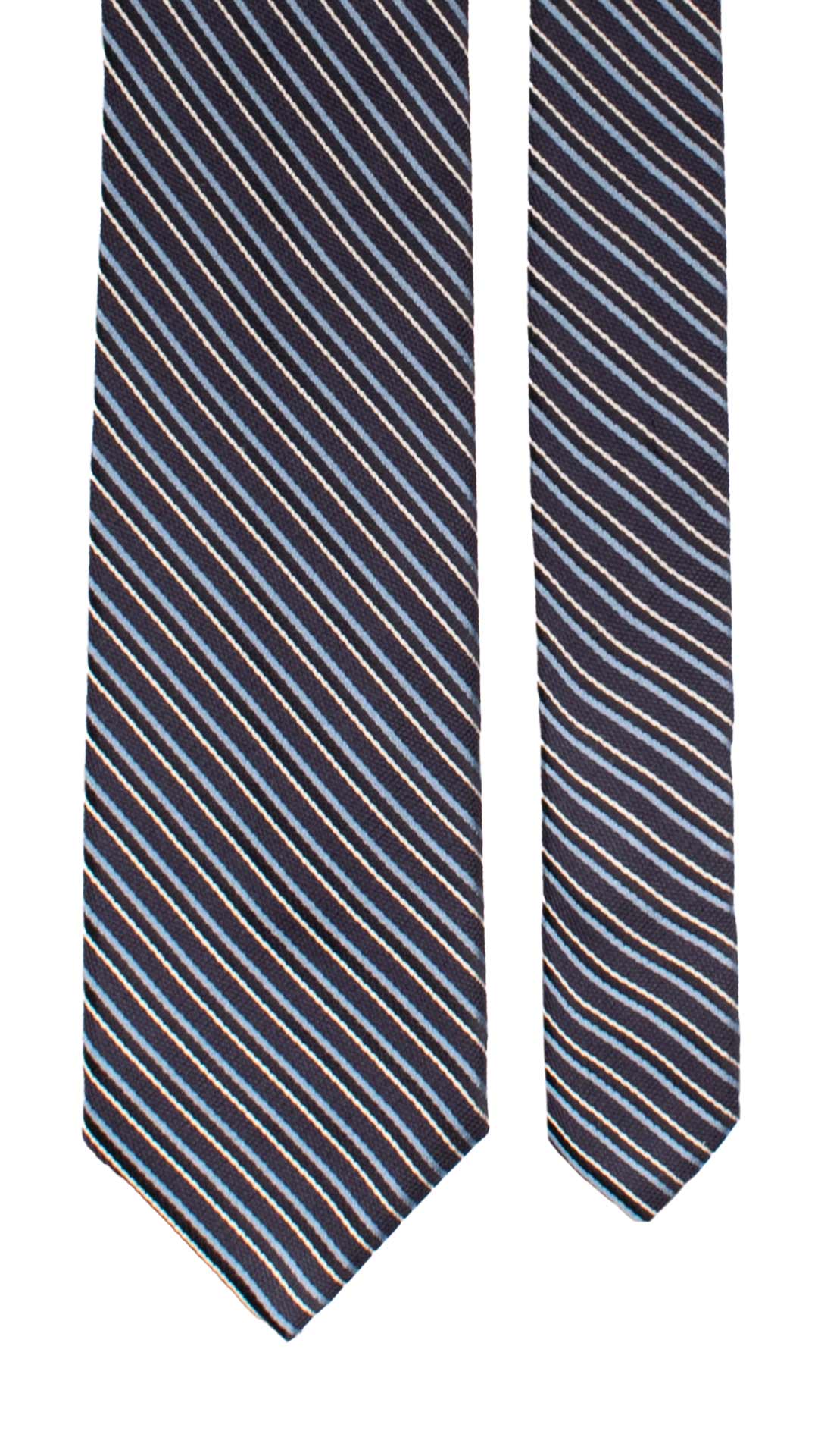 Cravatta-Regimental-di-Seta-Blu-con-Righe-Celesti-Bianche- 7142 Graffeo Cravatte Made in Italy Pala