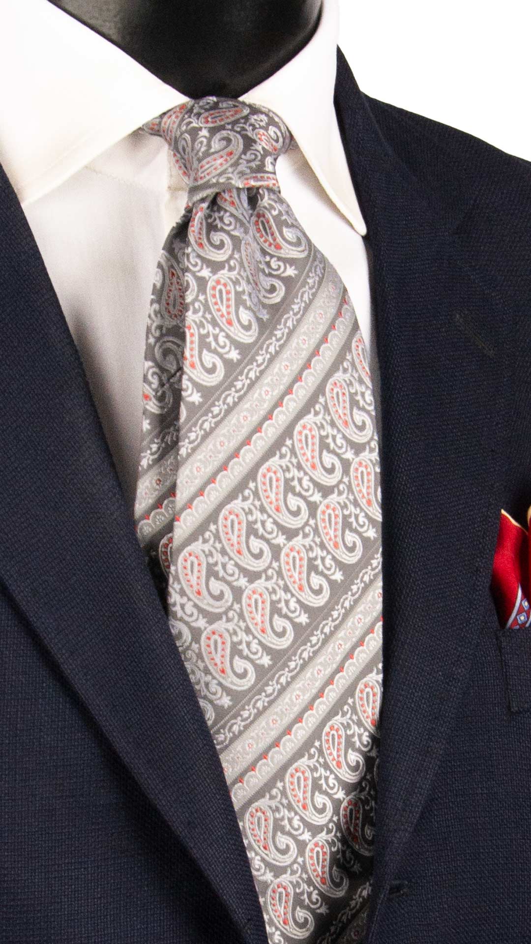 Cravatta Regimental di Seta Grigia Paisley Grigio Argento Rosso Bianco 1633 Graffeo Cravatte Made in Italy