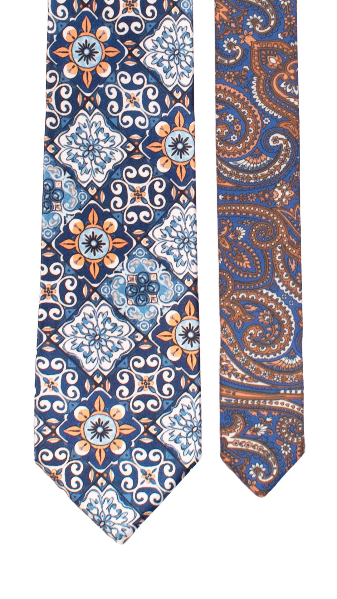 Cravatta Siciliana Stampa di Raso Multicolor con Maioliche Nodo in Contrasto Blu Notte N3231 Graffeo Cravatte Made in Italy Pala