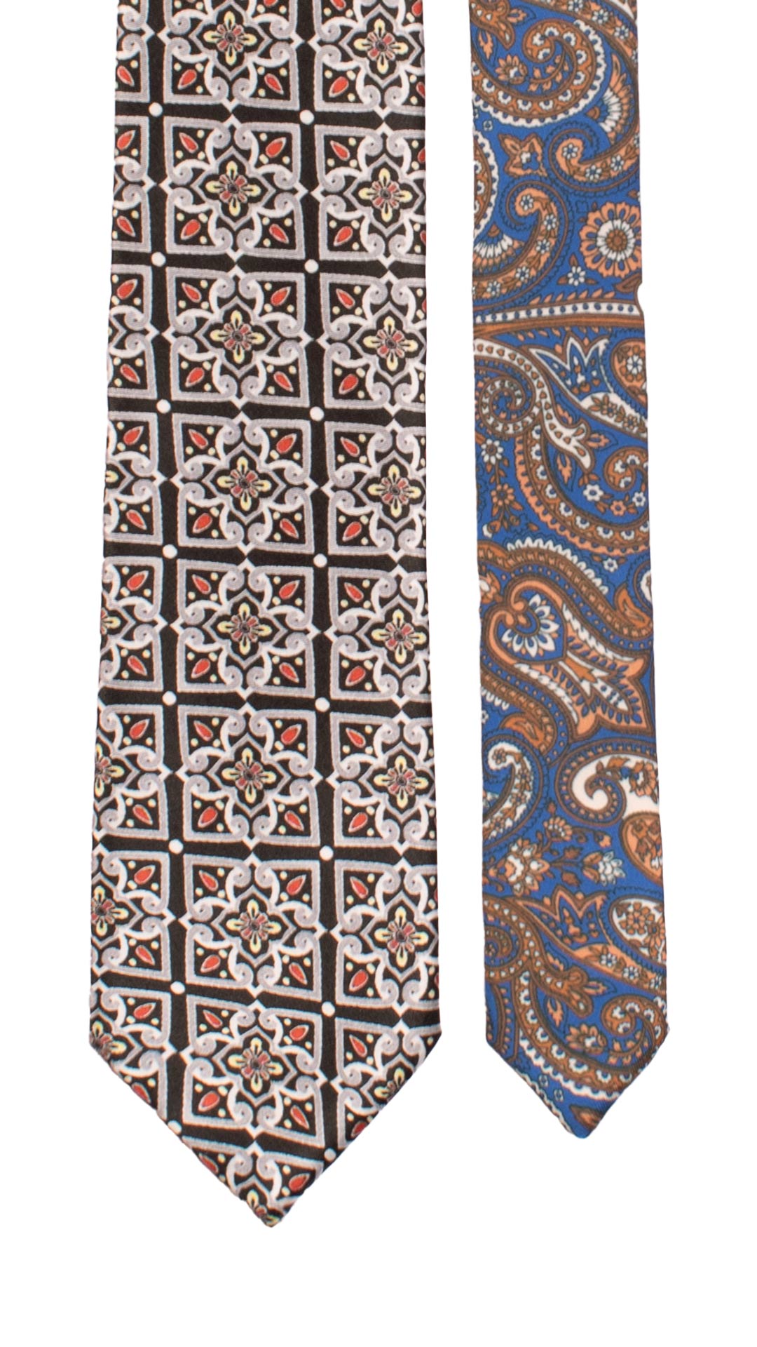 Cravatta Siciliana Stampa di Raso con Maioliche Multicolor Nodo in Contrasto Rosso Arancio N3239 Made in Italy Graffeo Cravatte Pala