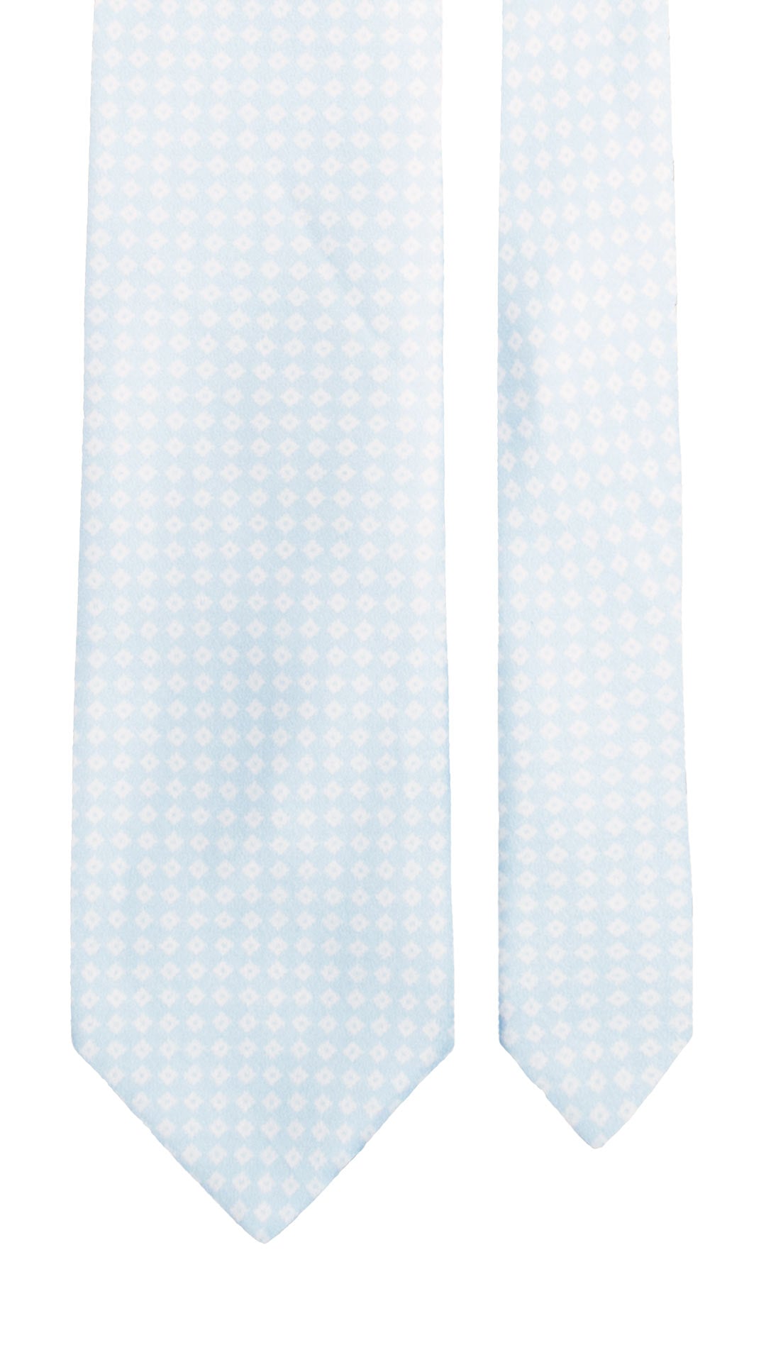 Cravatta Stampa di Seta Azzurro Polvere Fantasia Bianco 7586 Made in Italy Graffeo Cravatte Pala