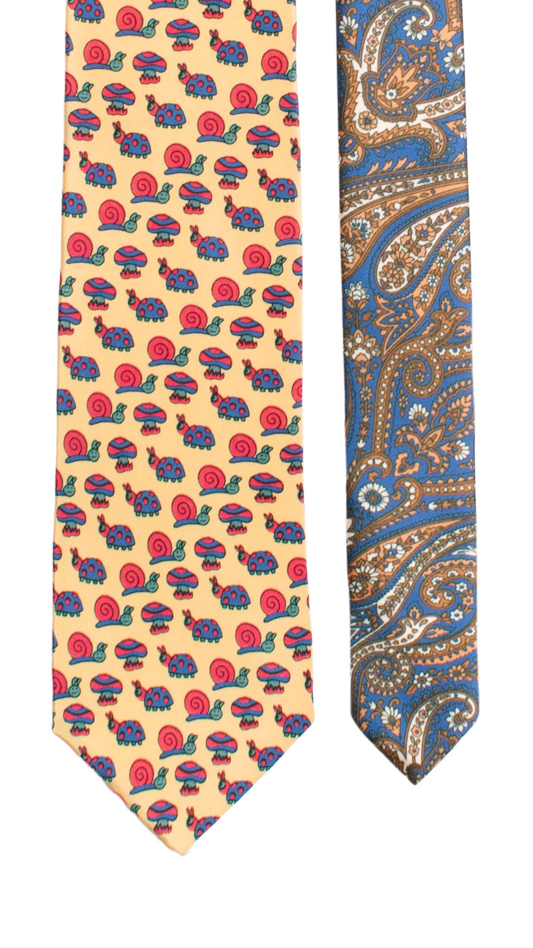 Cravatta Stampa di Seta Giallo Crema con Animali Multicolor Pala Piccola in Contrasto AN7311 Graffeo Cravatte Made in Italy Pala
