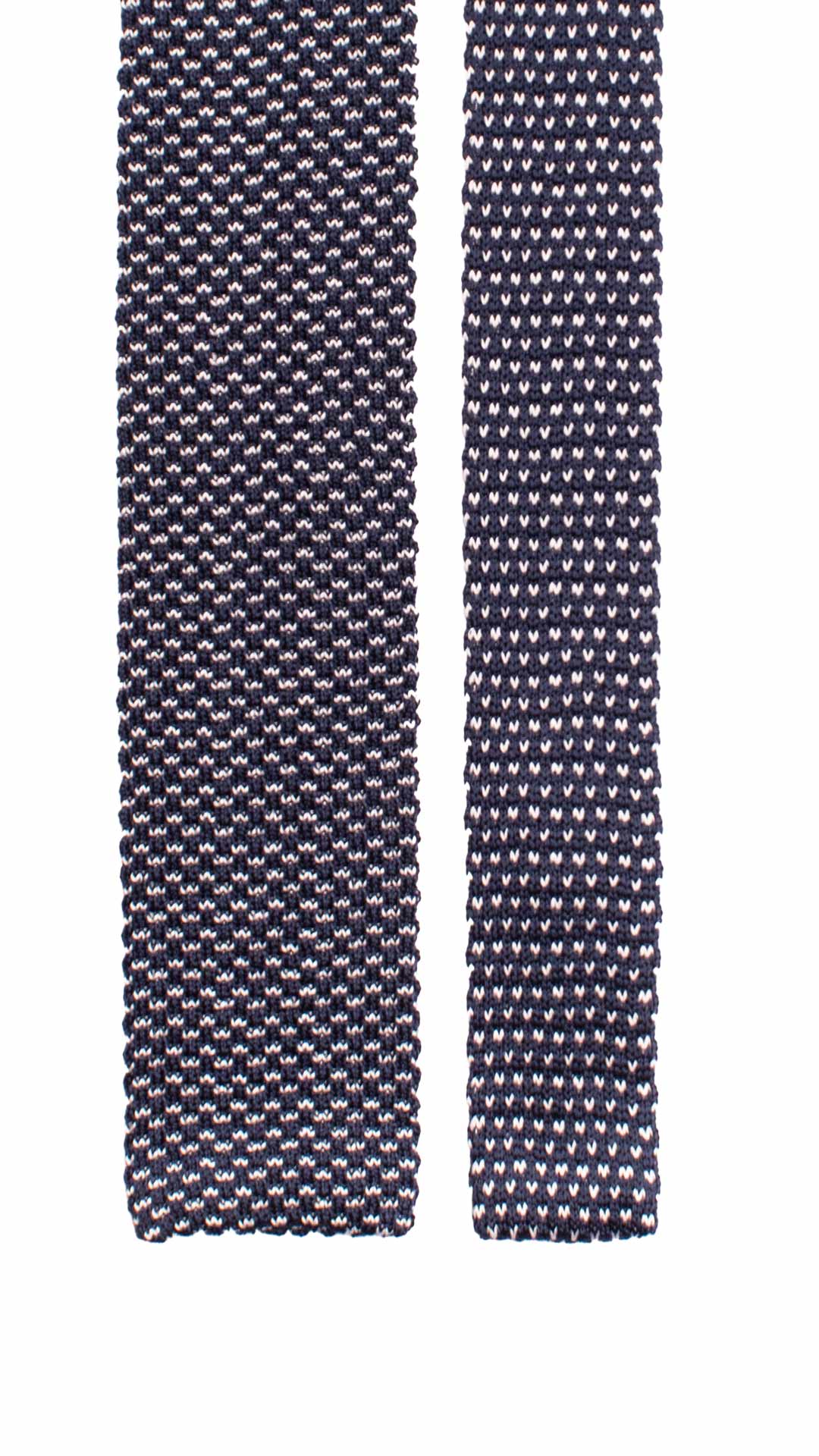 Cravatta Tricot in Maglia di Seta Blu Fantasia Bianca TRI804 Graffeo Cravatte Made in Italy Pala