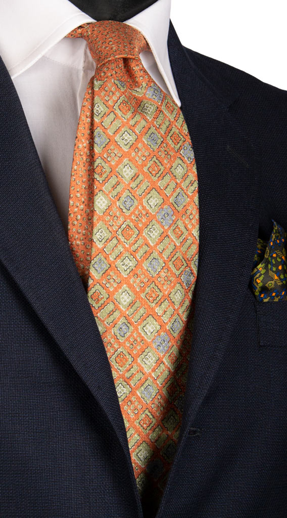 Cravatta Vintage di Seta Jacquard Arancione Fantasia Verde Sabbia Nodo in Contrasto Made in Italy Graffeo Cravatte