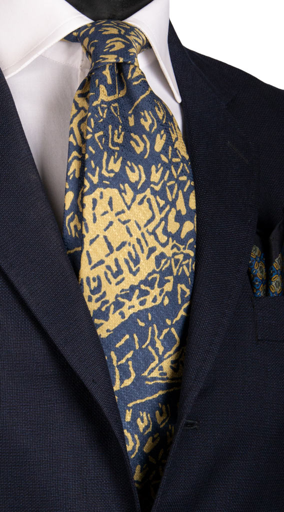 Cravatta Vintage di Seta Jacquard Fantasia Blu Navy Giallo Sabbia Made in Italy Graffeo Cravatte