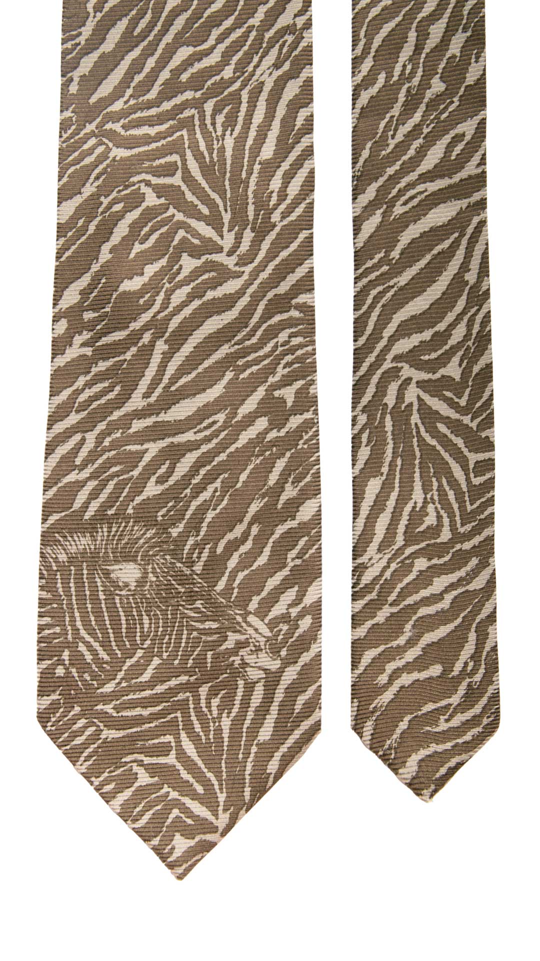 Cravatta Vintage di Seta Jacquard Fantasia Zebrata Verde Oliva Color Corda CV856 Graffeo Cravatte Made in Italy Pala