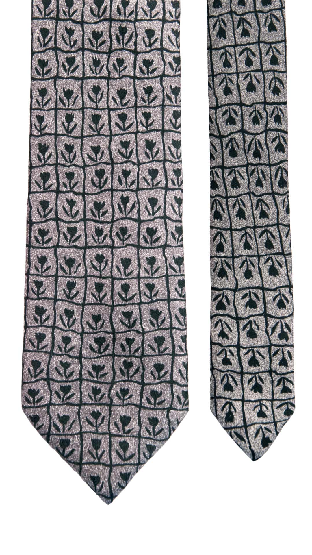 Cravatta Vintage di Seta Jacquard Grigia a Fiori Neri CV1219 Made in Italy Graffeo Cravatte Pala