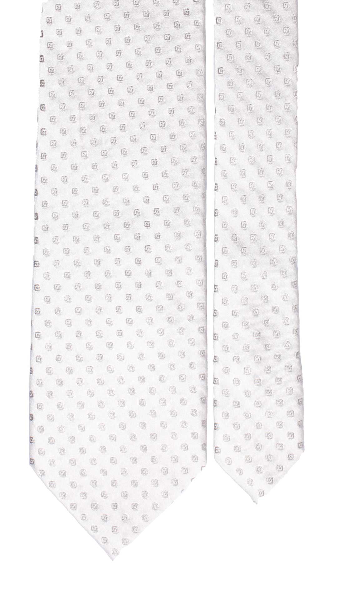 Cravatta da Cerimonia di Seta Bianca Fantasia Grigia Dettaglio