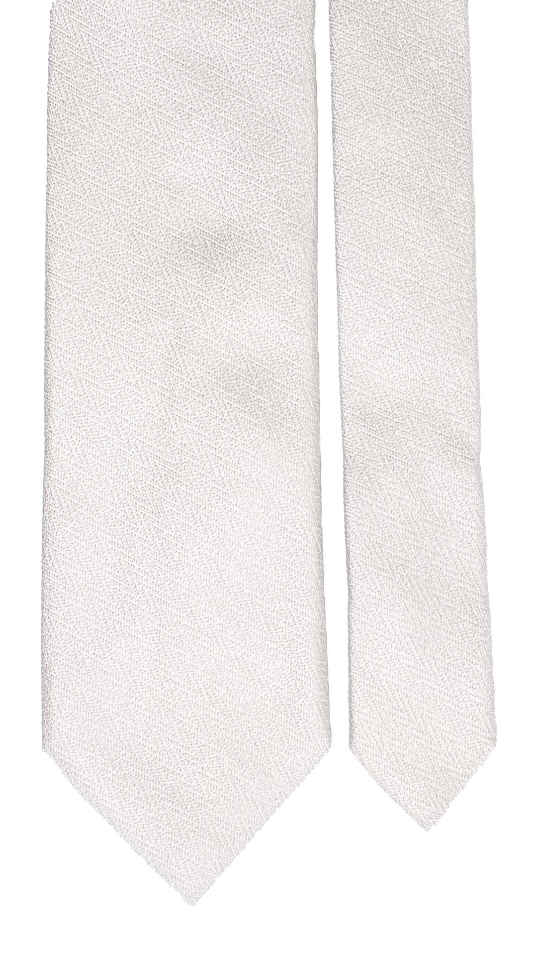 Cravatta da Cerimonia di Seta Grigio Argento Fantasia Lisca di Pesce Dettaglio