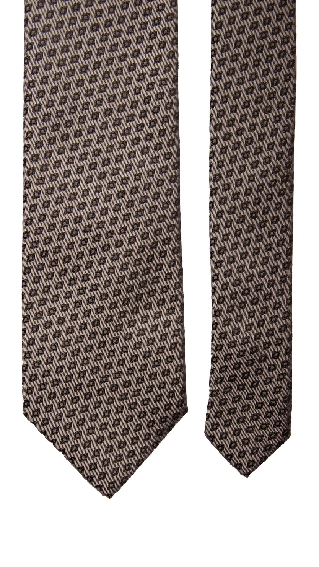 Cravatta da Cerimonia di Seta Grigio Scuro Fantasia Nera CY6674 Pala