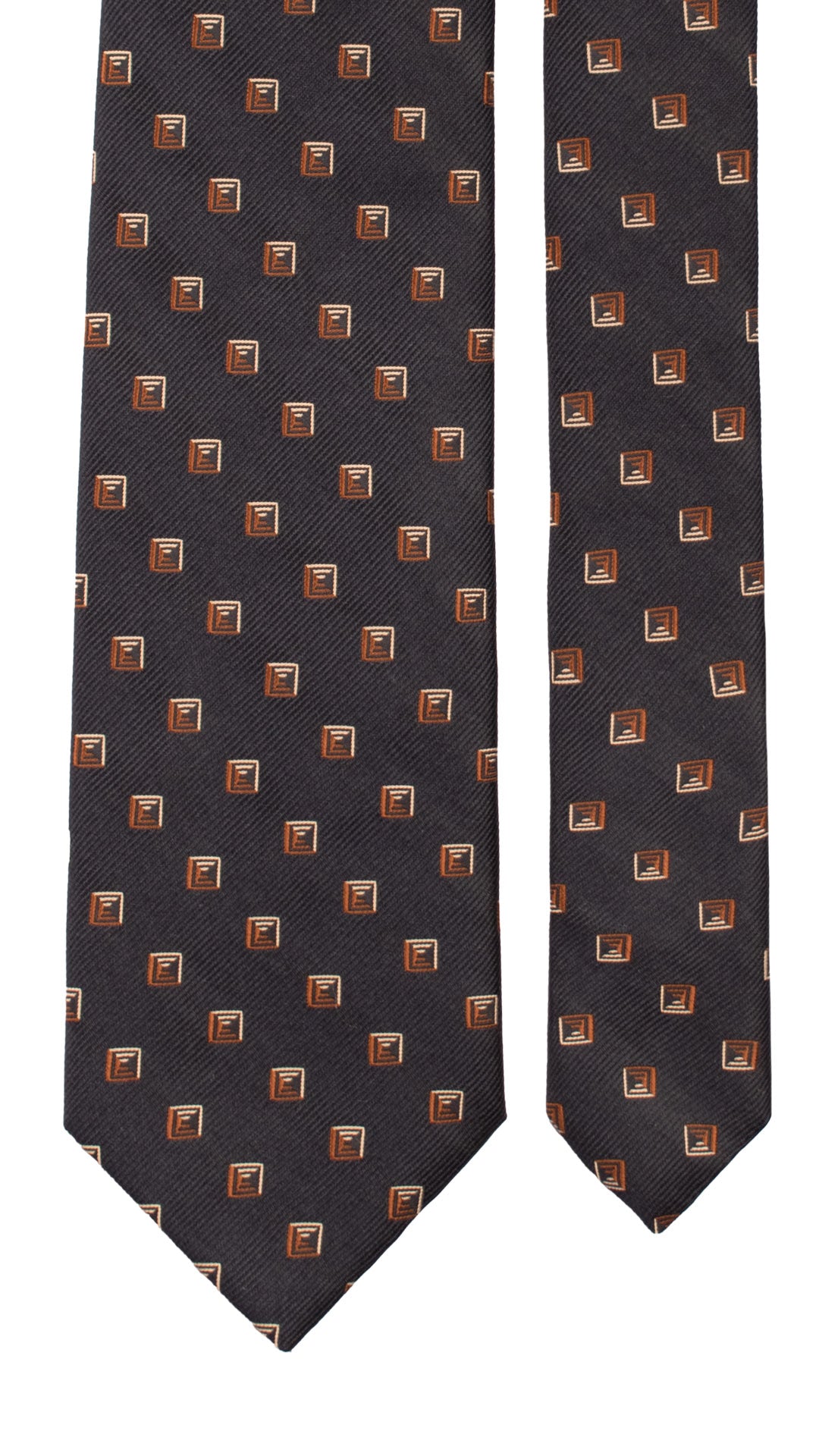 Cravatta-di-Seta-Blu-Notte-Fantasia-Marrone-Beige-7134
Pala