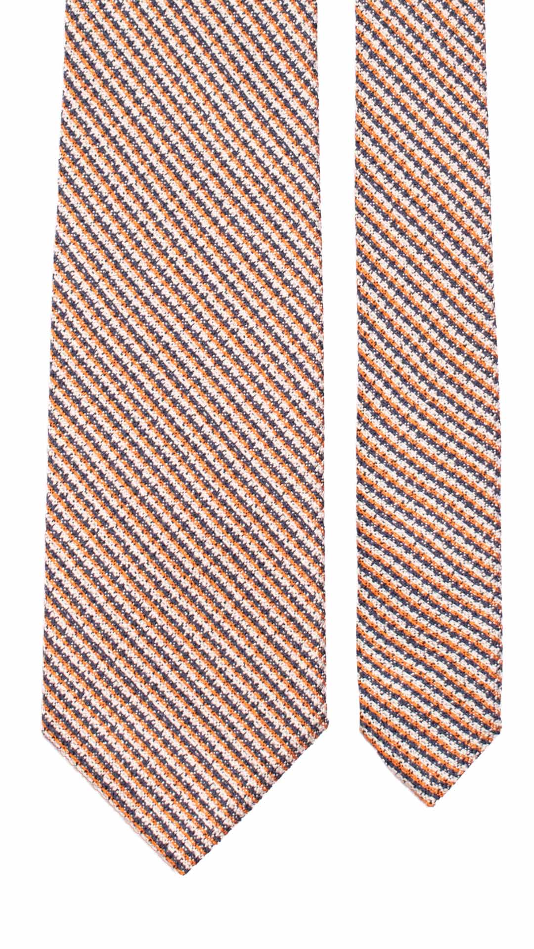 Cravatta-di-Seta-Fantasia-Blu-Bianca-Arancione-7124
Pala