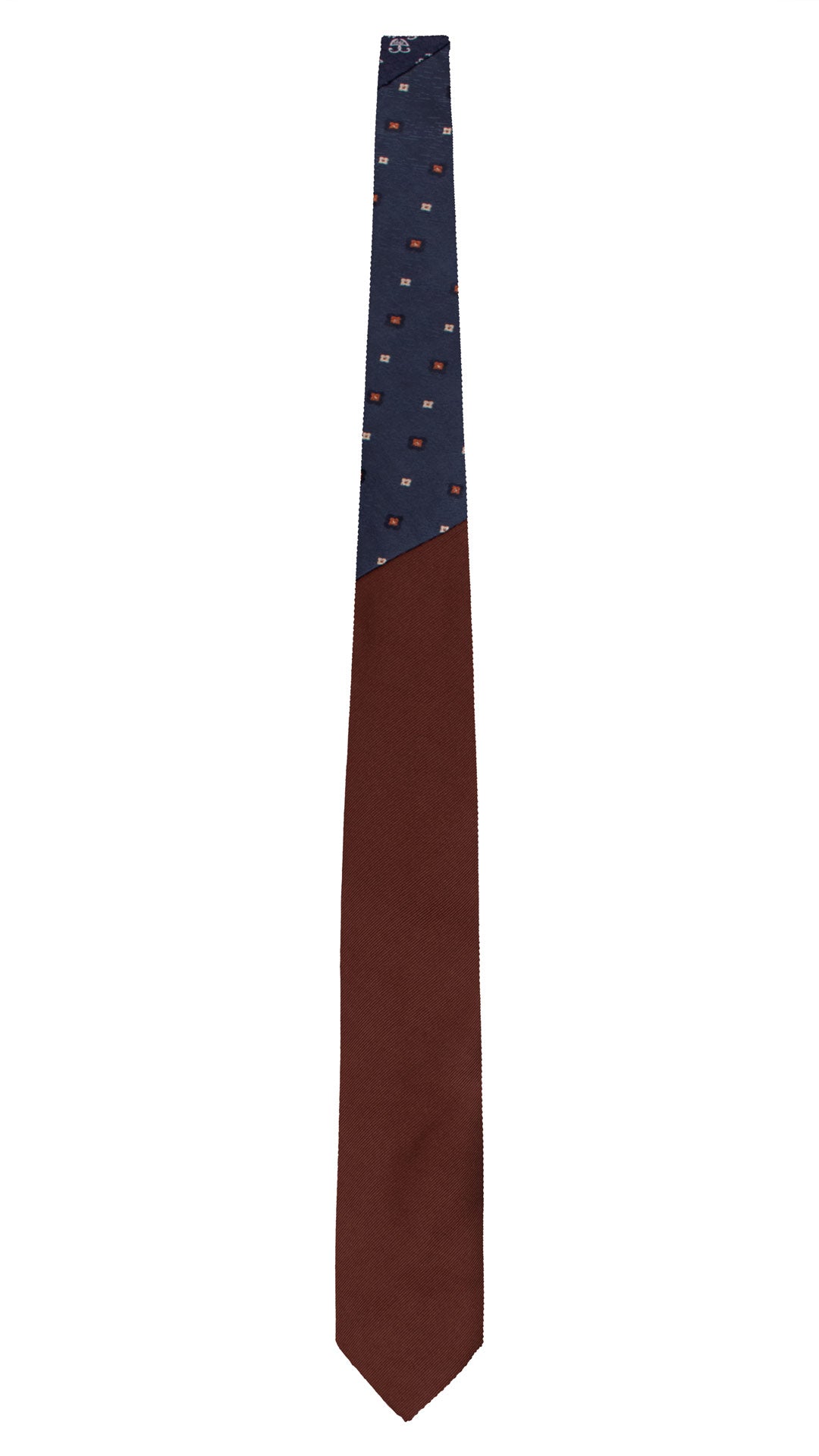Cravatta di Seta Marrone Tinta Unita Nodo in Contrasto Avio Fantasia Rosso Mattone Grigio Argento N3340 Graffeo Cravatte Made in Italy Intera