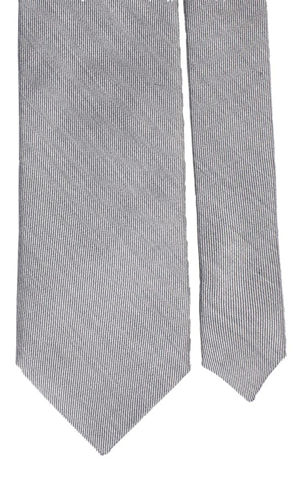 Cravatta in Seta Grigio Chiaro Tinta Unita Made in Italy Graffeo Cravatte Pala