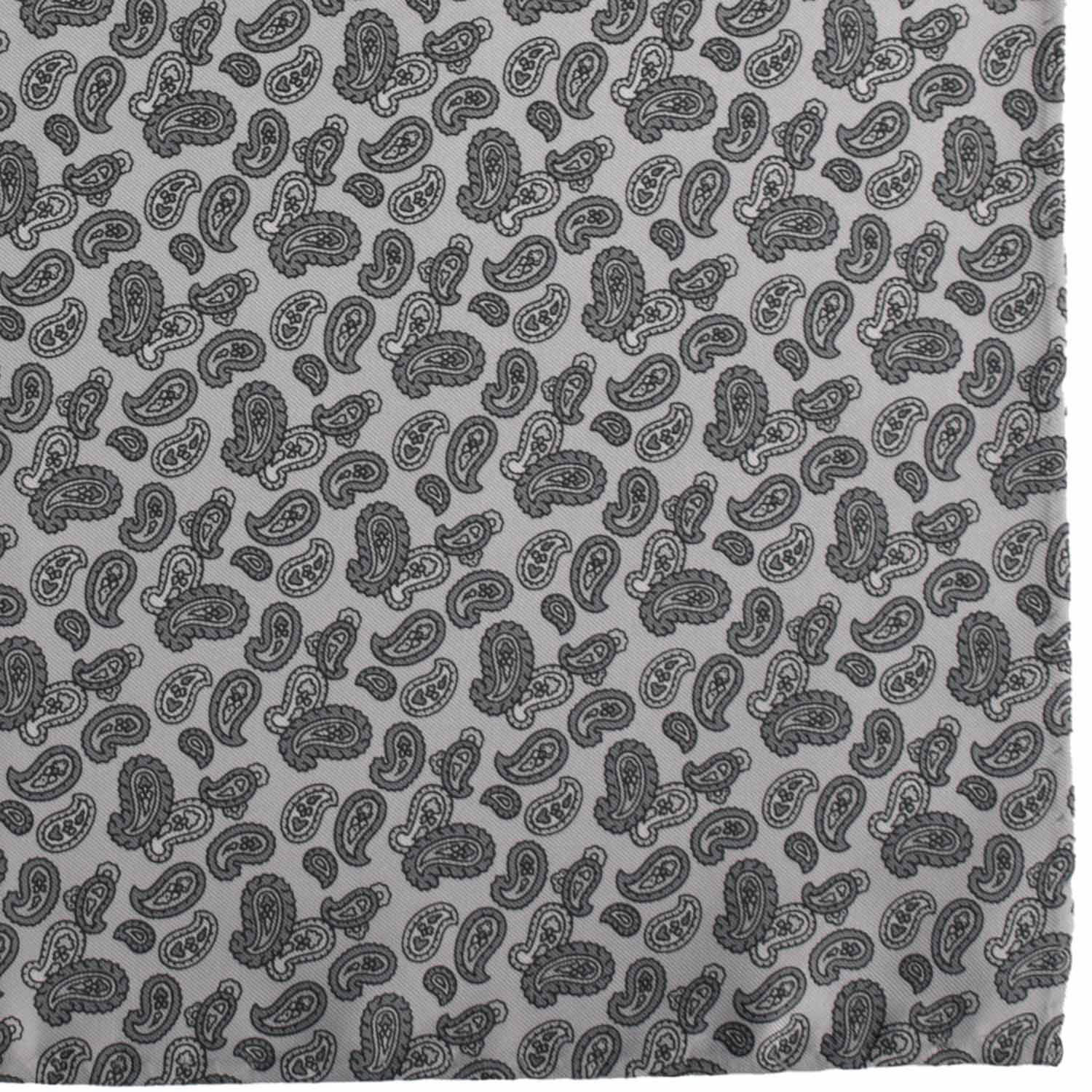 Fazzoletto da Taschino Vintage di Seta Grigio Paisley Tono su Tono POCV1009 Graffeo Cravatte Made in Italy Dettaglio