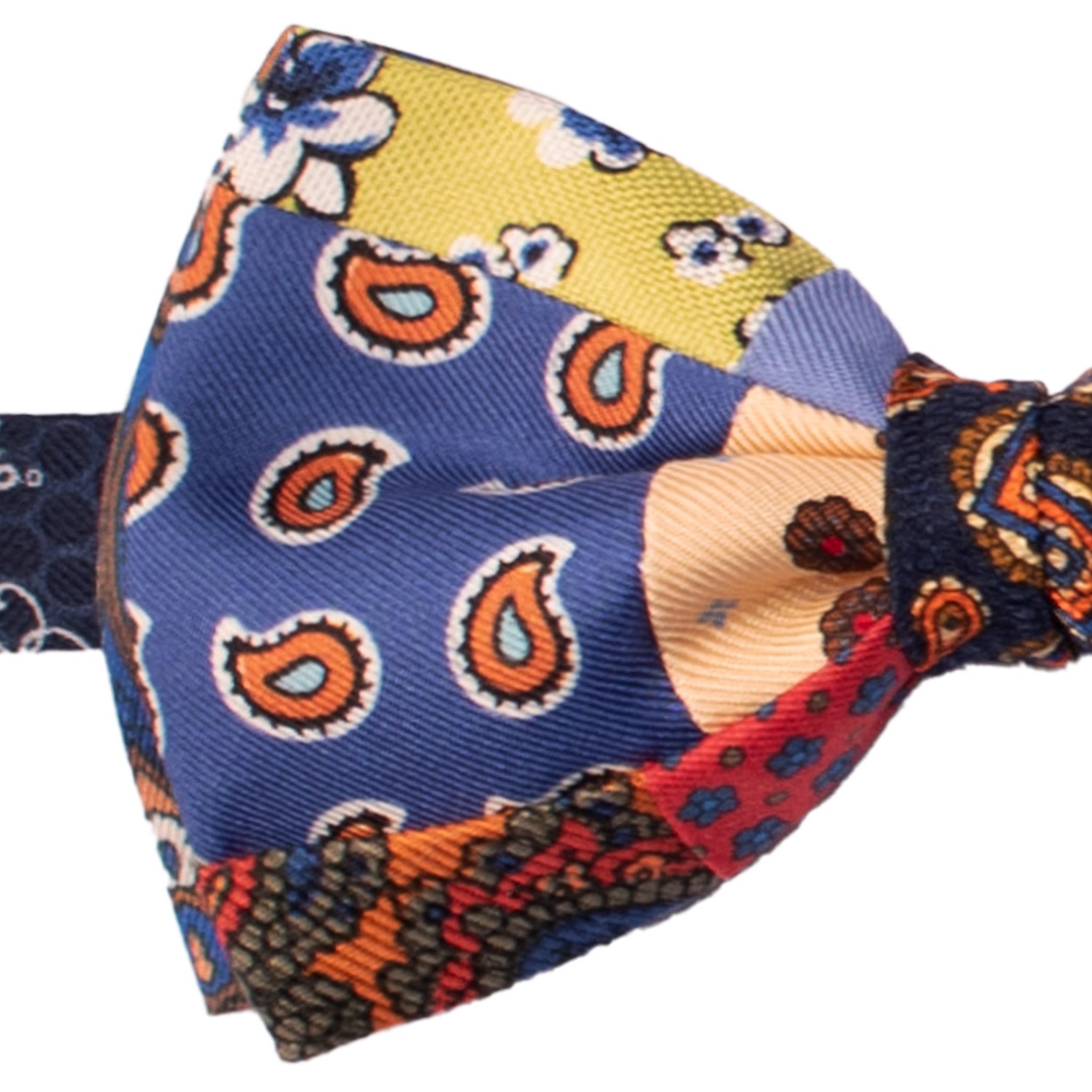 Papillon Annodato Patchwork Stampa di Seta Fantasia Multicolor PATCH1079 Made in Italy Graffeo Cravatte Dettaglio