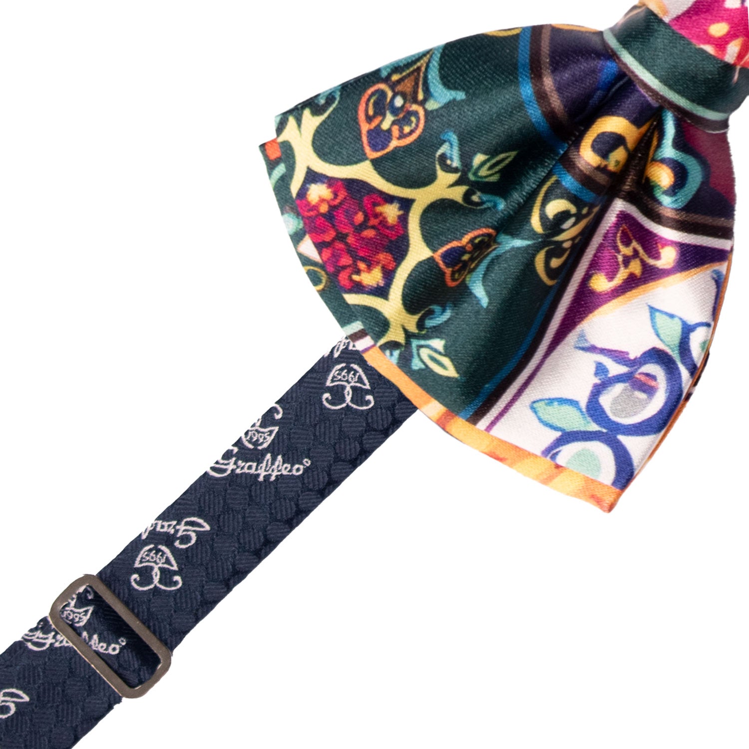 Papillon Annodato Siciliano Stampa di Raso con Maioliche Multicolor PS252 Made in Italy Graffeo Cravatte Pre-Tied