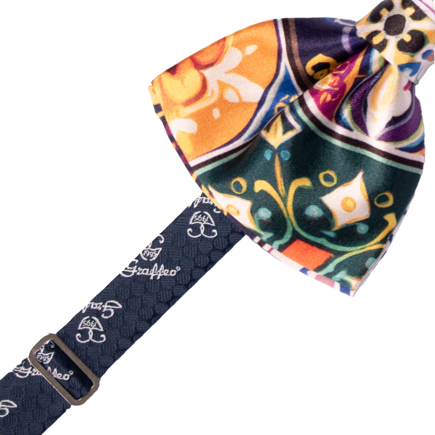 Papillon Annodato Siciliano Stampa di Raso con Maioliche Multicolor PS253 Made in Italy Graffeo Cravatte Pre-Tied