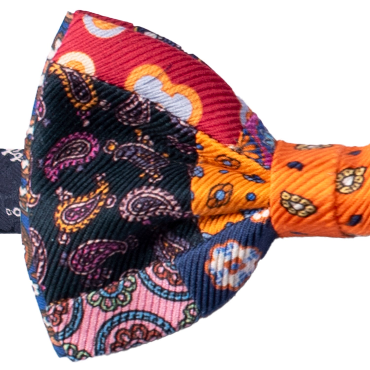 Papillon Annodato Vintage Patchwork Stampa di Seta Fantasia Multicolor PATCH1137 Made in Italy Graffeo Cravatte Dettaglio