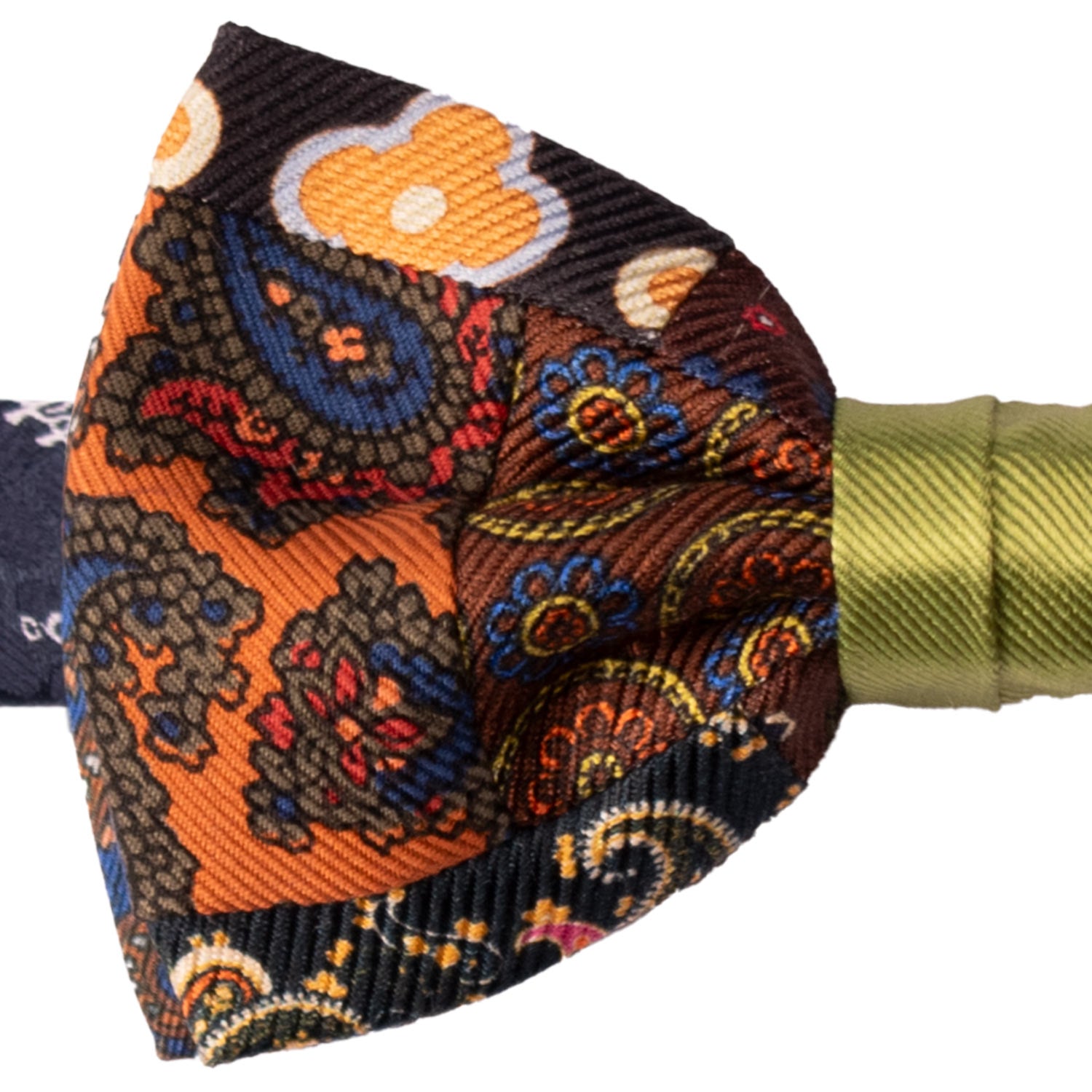 Papillon Annodato Vintage Patchwork Stampa di Seta Fantasia Multicolor PATCH1181 Made in Italy Graffeo Cravatte Dettaglio