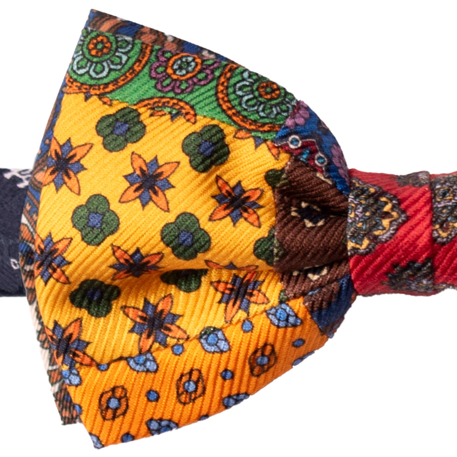 Papillon Annodato Vintage Patchwork Stampa di Seta Fantasia Multicolor PATCH1185 Made in Italy Graffeo Cravatte Dettaglio