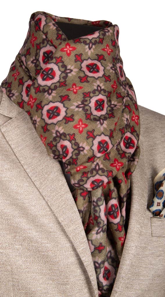 Sciarpa Pashmina di Cashmere Verde Oliva a Medaglioni Rosa Rosso Blu Made in Italy Graffeo Cravatte