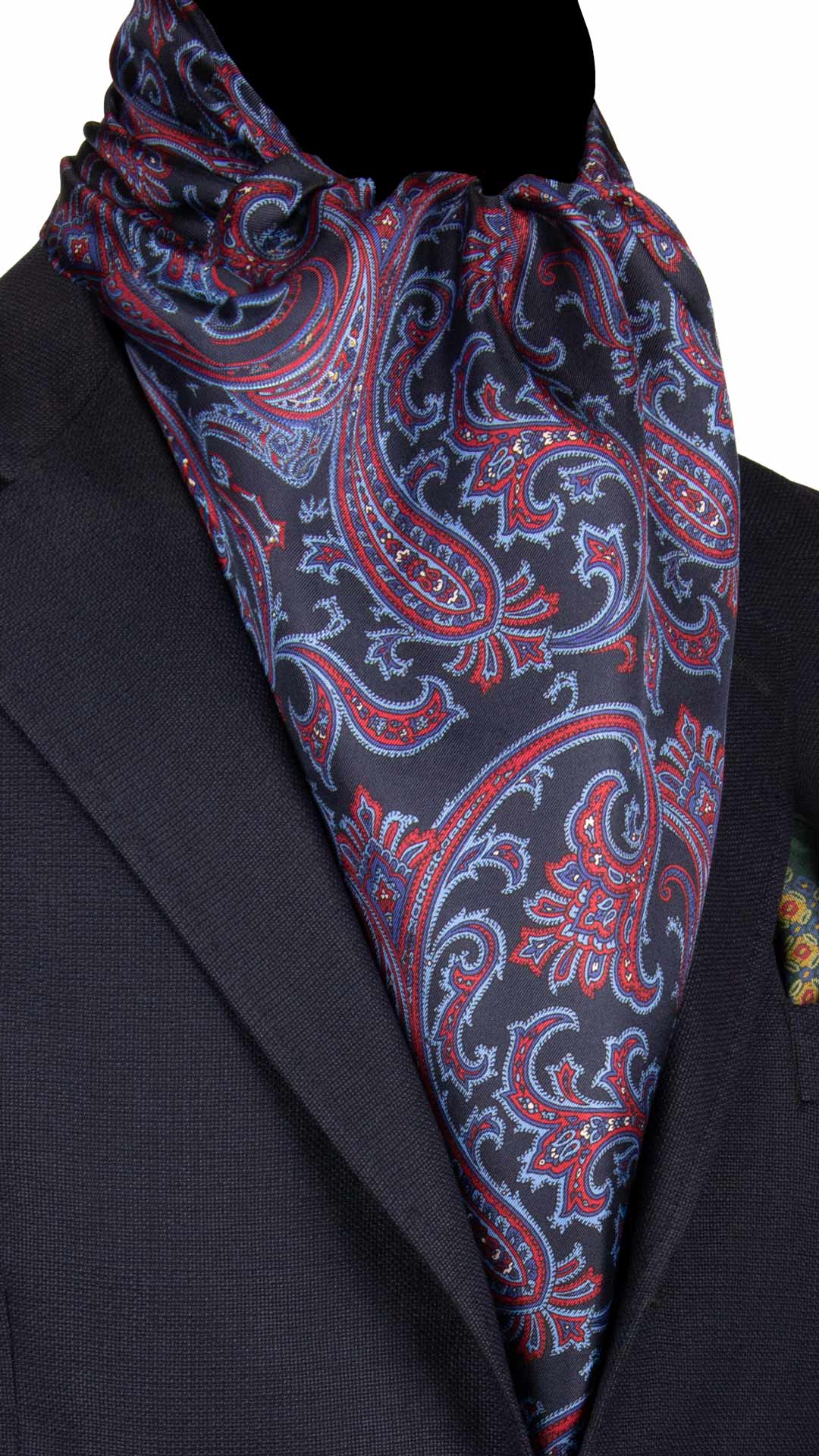 Sciarpa-ad-una-Foglia-di-Seta-Blu-Paisley-Rosso-Celeste-SF26_d2a18bc3-0a32-49bc-8e31-603d071e75ea