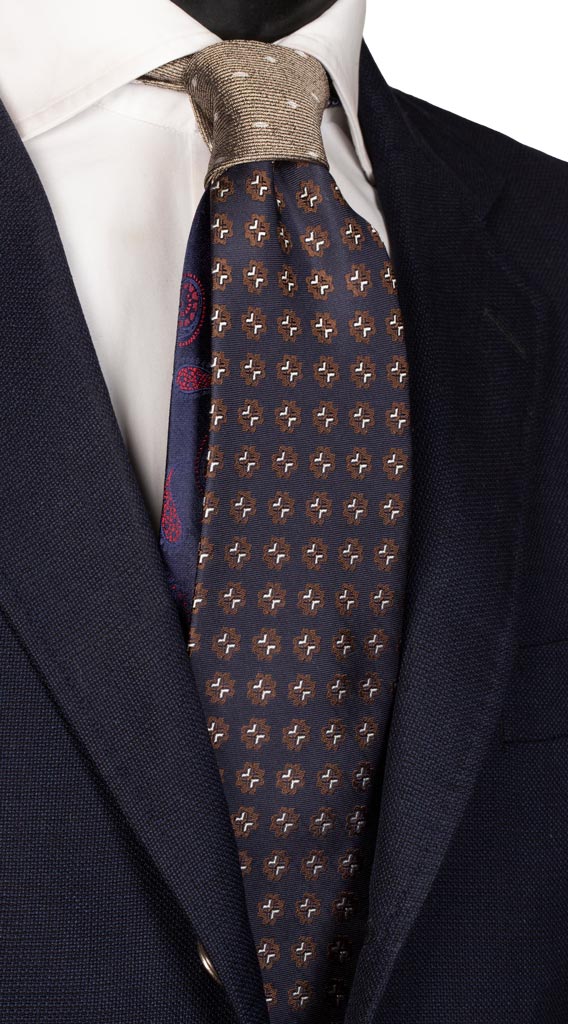 Cravatta Blu Fantasia Marrone Bianca Nodo in Contrasto Tortora Fantasia Made in Italy Graffeo Cravatte