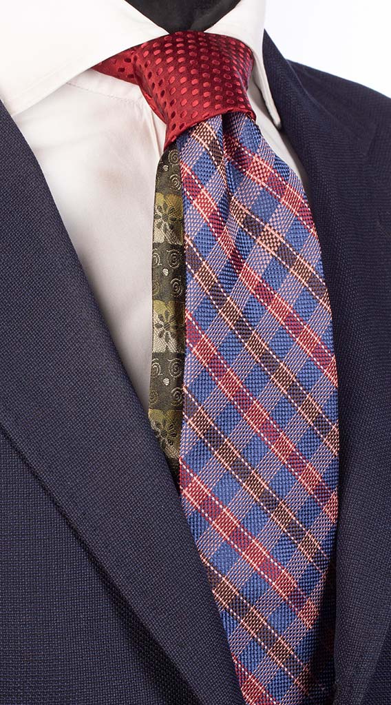 Cravatta Bluette a Quadri Righe Blu Bordeaux Rosa Nodo Bordeaux Pois Tono Su Tono Made in italy Graffeo Cravatte