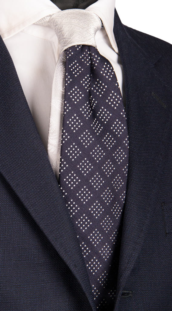 Cravatta Cerimonia Blu Fantasia Grigia Argento Nodo in Contrasto Grigio Argento Made in Italy Graffeo Cravatte