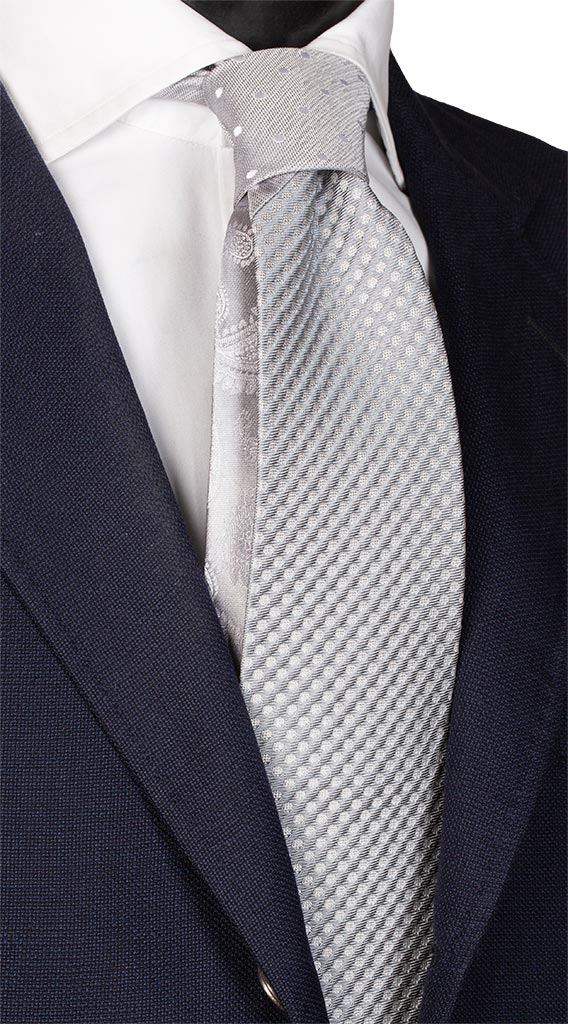 Cravatta Cerimonia Grigia Pois Argento Nodo in Contrasto Grigio a Pois Made in Italy Graffeo Cravatte