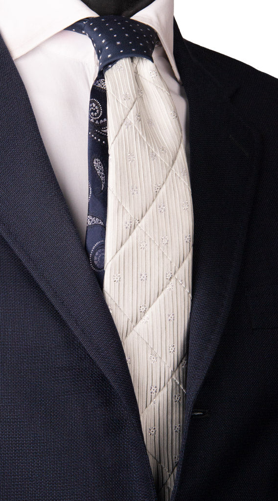 Cravatta Mosaico Patchwork di Seta Grigia Argento Blu Fantasia Lurex Made in Italy Graffeo Cravatte