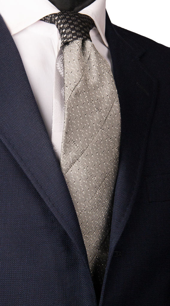 Cravatta Mosaico Patchwork di Seta Grigia Nera Fantasia Made in Italy Graffeo Cravatte