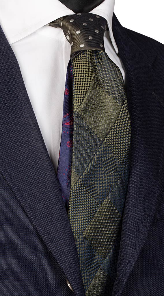 Cravatta Mosaico Verde Patchwork di Seta Tono su Tono Made in Italy Graffeo Cravatte