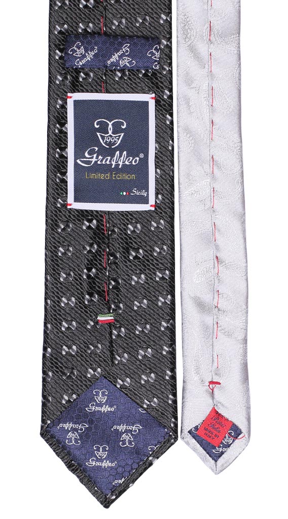 Cravatta Nera Fantasia Grigia Nodo in Contrasto Grigio a Fiori Grigio Chiaro Made in Italy Graffeo Cravatte Pala