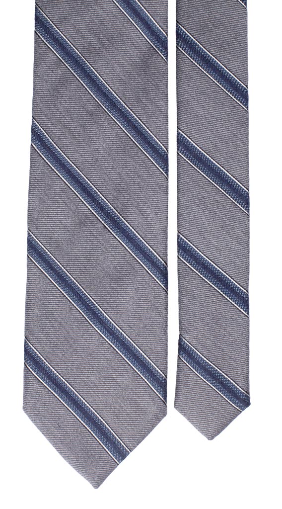 Cravatta Regimental in Lana Seta Grigia Righe Celesti Bianche Blu Navy Made in Italy Graffeo Cravatte Pala