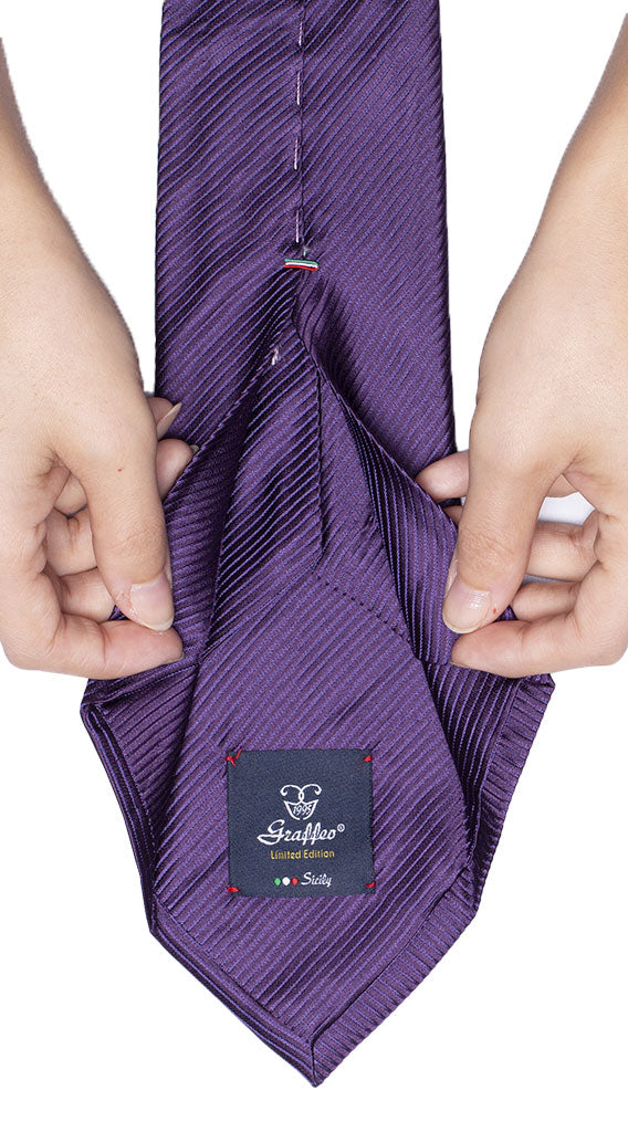 Man Violet Seven Folds Silk Tie Tone on Tone Stripes 7P5