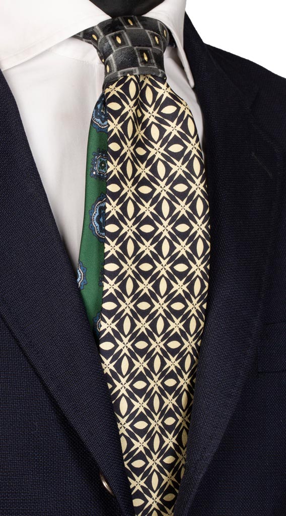 Cravatta Stampa Blu Notte Fantasia Avorio Nodo in Contrasto Grigio Avorio Made in Italy graffeo Cravatte