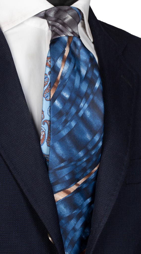 Cravatta Stampa Bluette Fantasia Beige Nodo in Contrasto Grigio Fantasia Made in Italy graffeo Cravatte