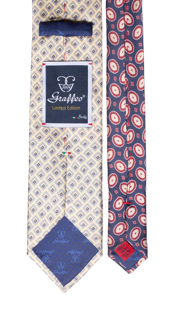 Cravatta Stampa Giallo Pallido Fantasia Grigia Nodo in Contrasto Grigio Fantasia Made in Italy Graffeo Cravatte pala