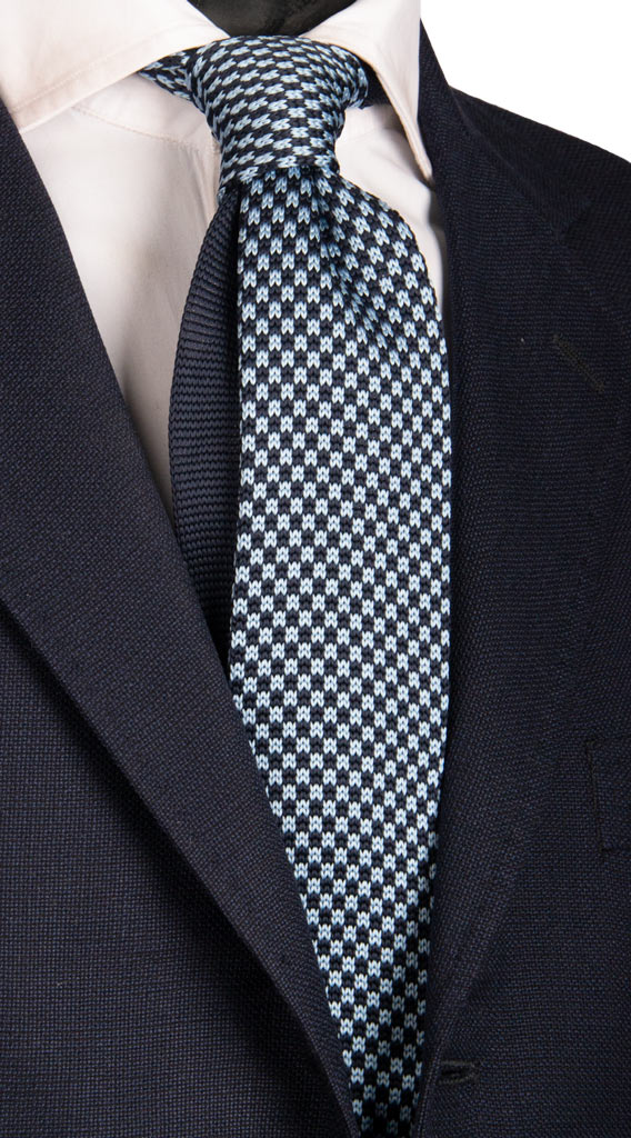 Cravatta Tricot in Maglia di Seta Blu Celeste Fantasia Made in Italy graffeo Cravatte