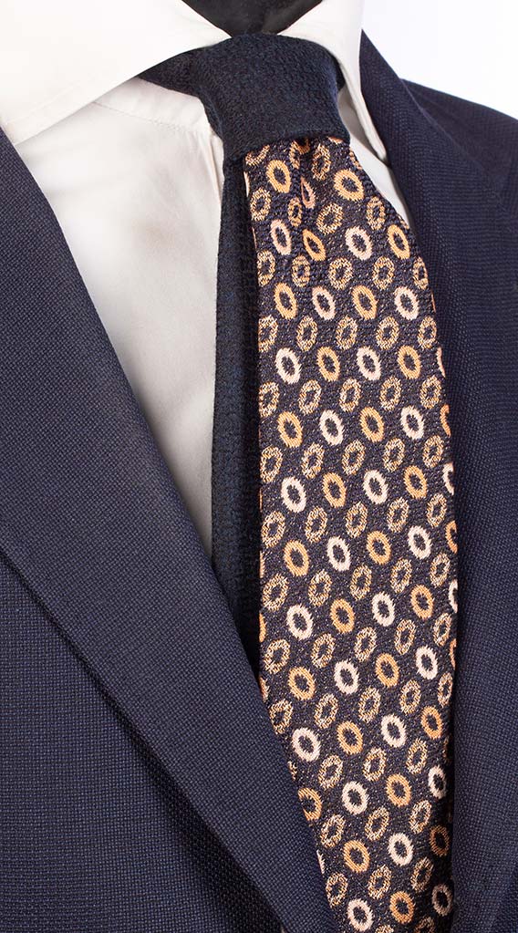 Cravatta in Lana Blu Fantasia Arancione e Salmone Nodo a Contrasto Blu Fantasia Tono su Tono Made in italy Graffeo Cravatte