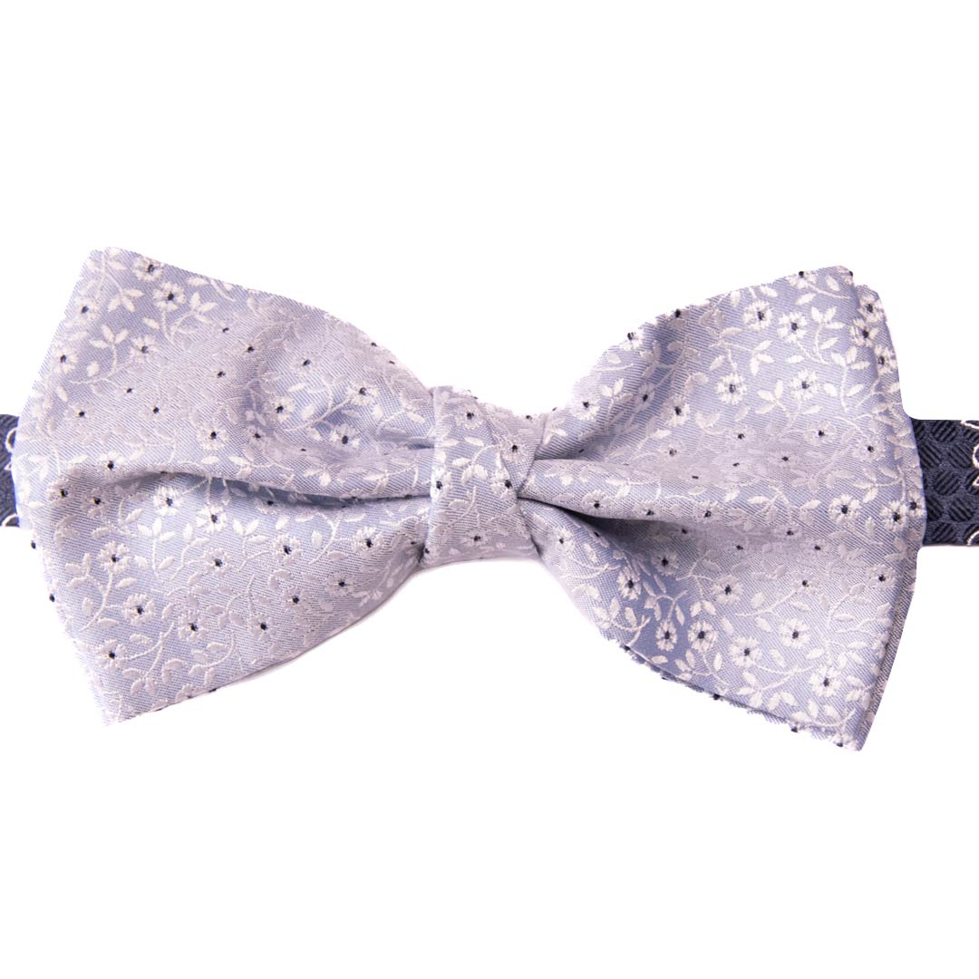 Papillon Uomo di Seta Celeste Ghiaccio a Fiori Bianchi Blu Made in Italy Graffeo Cravatte